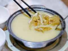 鸡煲中勾翅-凤城礼记鱼翅海鲜酒家(新马路总店)