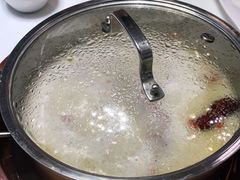 -洪氏嗨捞·猪肚鸡火锅(阳光天地店)