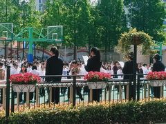 -上海市工商外国语学校