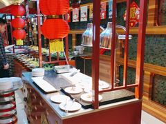 自助取餐区-元一希尔顿酒店·禅自助餐厅·啤酒花园
