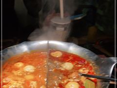 -湊湊火锅·茶憩(杭州湖滨银泰in77店)