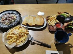 -HELLO 27 意面·沙拉·帕尼尼