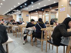 大堂-江城燕子大排档(江汉路步行街店)