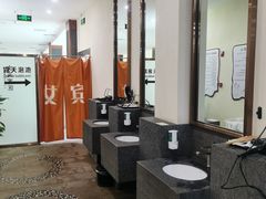 -龙佳生态温泉山庄