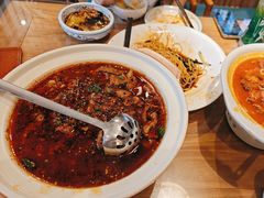 -严记小天府酸菜鱼(西四路店)