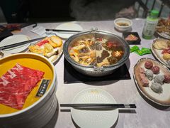 -一绪に寿喜烧自助(世茂广场店)