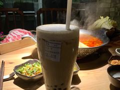 大红袍珍珠奶茶-湊湊火锅·茶憩(杭州湖滨银泰in77店)