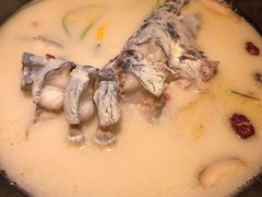 -咕嘟草帽鱼·牛奶一样的鲜鱼汤(包河万达广场创始店)