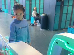-极限PLAY运动娱乐新世界·团建派对潮玩休闲馆·室内蹦极高空游乐园