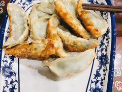 -长人馄饨铺(解放街店)