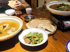 -房县土本味土鸡汤特色餐厅(沌口店)