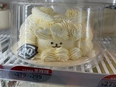 -DQ·蛋糕·冰淇淋(大宁国际商业广场店)