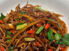 -味上湘菜馆(岳麓山店)