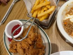 -菲滋意式休闲餐厅(北仑银泰城店)