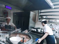 -遵义虾子张六羊肉粉(普陀路店)