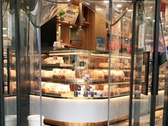 门面-酥侯糕点(广东路店)