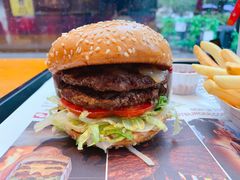 -The Habit Burger Grill 哈比特汉堡(复兴soho店)