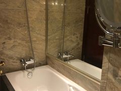 -东北大厦酒店(沈阳北站青年大街店)