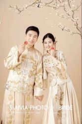 -雪中彩影婚纱摄影·微光艺术中心