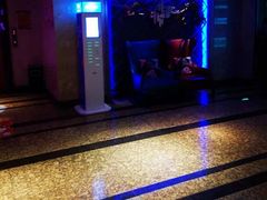 -好乐迪(张扬路八佰伴店)