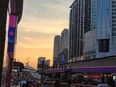 -茶颜悦色(嘉顿一楼吉时赏味游园会店)