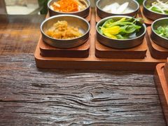 -银米·云南传统过桥米线(双廊黑金冠店)