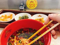 -乡党臊子面(丰庆公园店)