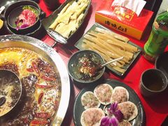 -谭鸭血老火锅(漳州路店)