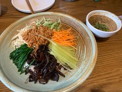 七彩凉米线-金孔雀德宏傣味餐馆(魏公村店)
