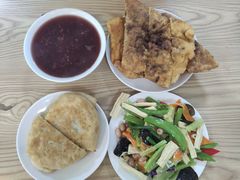 稀饭-王三姑牛肉饼