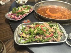 -野山舂·贵州现舂酸汤牛肉(东山店)
