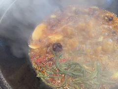 -哈尔滨烧烤·山河村铁锅炖(交大店)