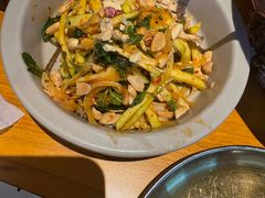 -SHAN山(前滩太古里店)