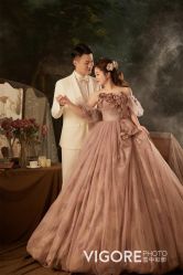 -雪中彩影婚纱摄影·微光艺术中心