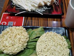 -龙巢盱眙龙虾·牛蛙·烧烤宵夜(八卦岭店)