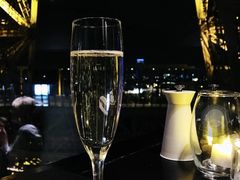 -埃菲尔铁塔