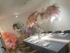 店内布置-春树下·树屋花房西餐厅(罍街AS1980店)