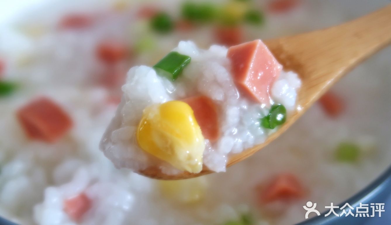 简单美味早餐火腿玉米粥