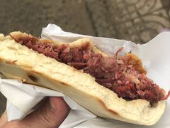 腊牛肉夹馍-杨天玉腊牛羊肉店