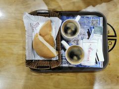 原味香草面包-劳顶笨咖啡(益华广场店)