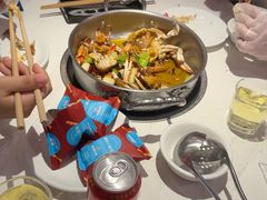 -七欣天香辣蟹火锅(闵行浦江欢乐颂店)