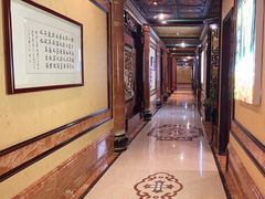 -皇宫大酒店