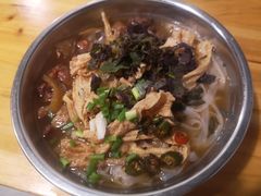 -炳记牛味粉店(四坊路店)