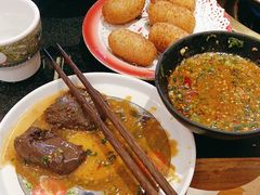 -沸炉重庆老火锅(军事博物馆店)