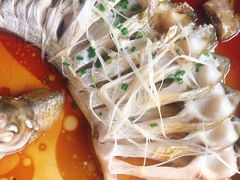 清蒸武昌鱼-莲餐厅·湖北菜·藕汤是头牌(愚园路店)