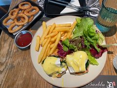 鸡蛋烟熏三文鱼班尼迪-闲·胡同 Barblu Hutong(雍和宫五道营店)