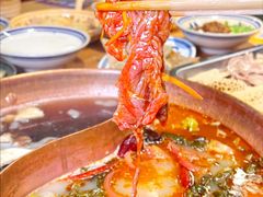 -洱火云南酸菜牛肉火锅(石景山当代商城店)