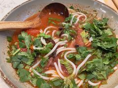 -百春原湖南牛肉粉(百联世纪店)