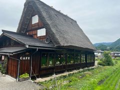-白川乡与五箇山的合掌构造村落