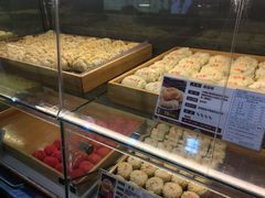 面包甜点陈列柜-清真全盛斋传统糕点(西羊市店)